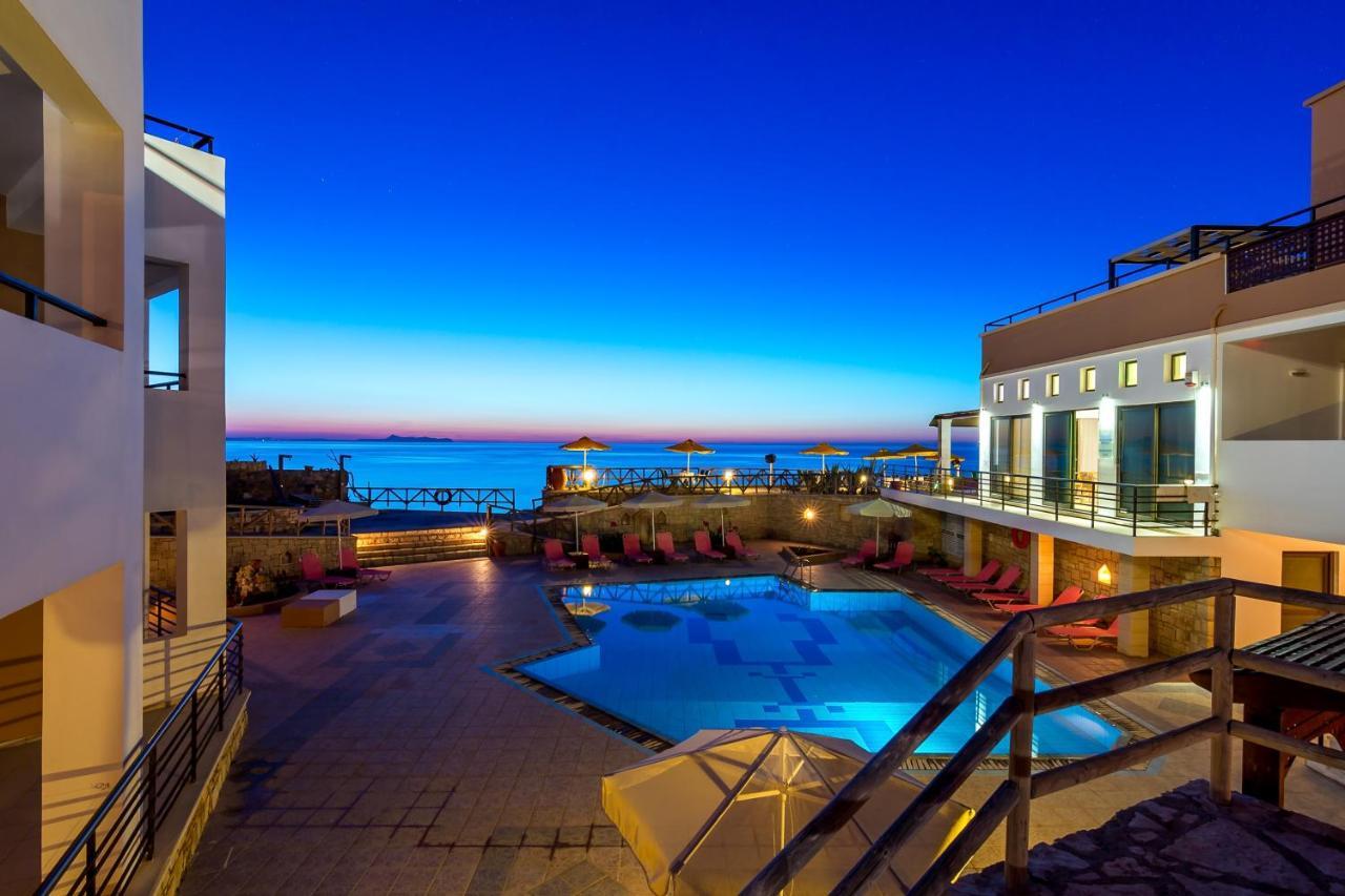 Alkionis Beach Hotel Apartments Sfáka Eksteriør bilde