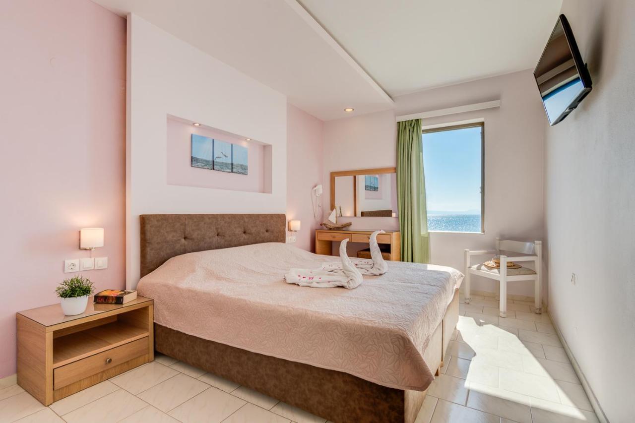Alkionis Beach Hotel Apartments Sfáka Eksteriør bilde