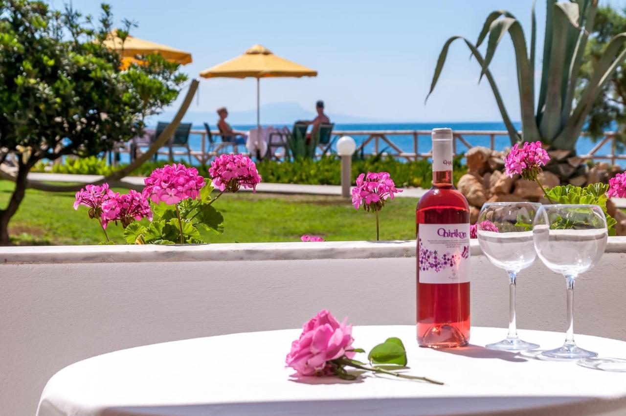 Alkionis Beach Hotel Apartments Sfáka Eksteriør bilde
