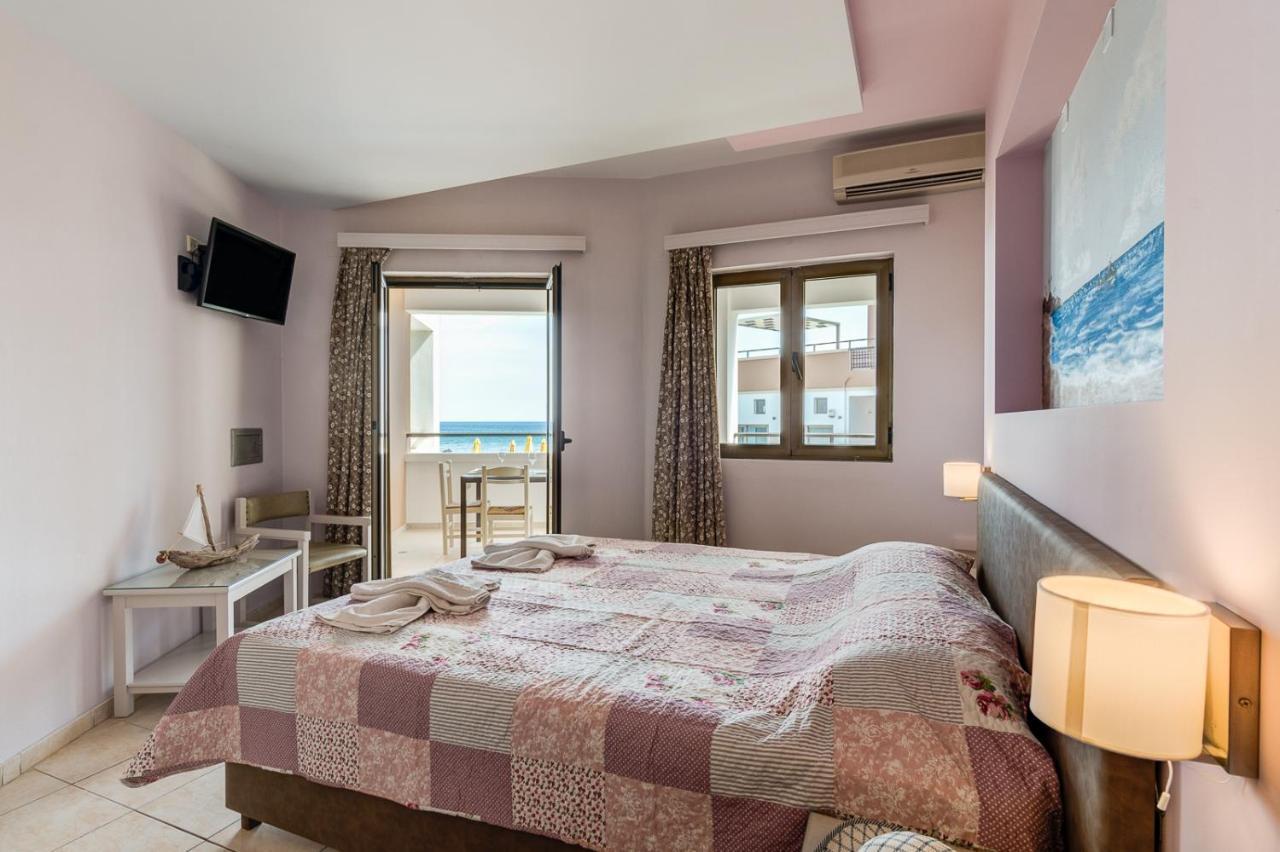 Alkionis Beach Hotel Apartments Sfáka Eksteriør bilde