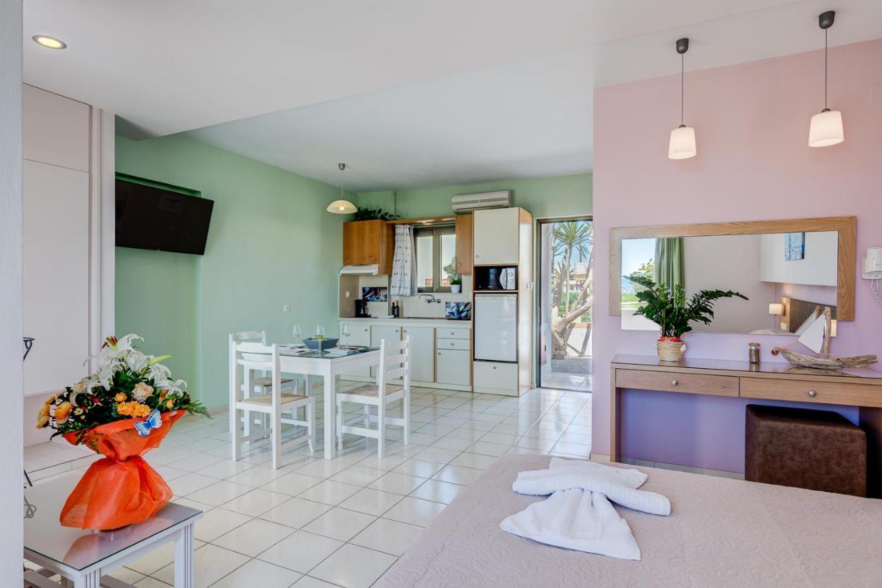 Alkionis Beach Hotel Apartments Sfáka Eksteriør bilde